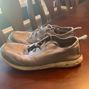 Columbia Techlite boat shoes, size 9.